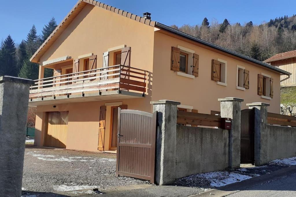 Les Randogodilleurs Avec Jacuzzi A 2Kms Des Pistes Et 350M Du Theatre Du Peuple ! Villa Bussang Eksteriør bilde