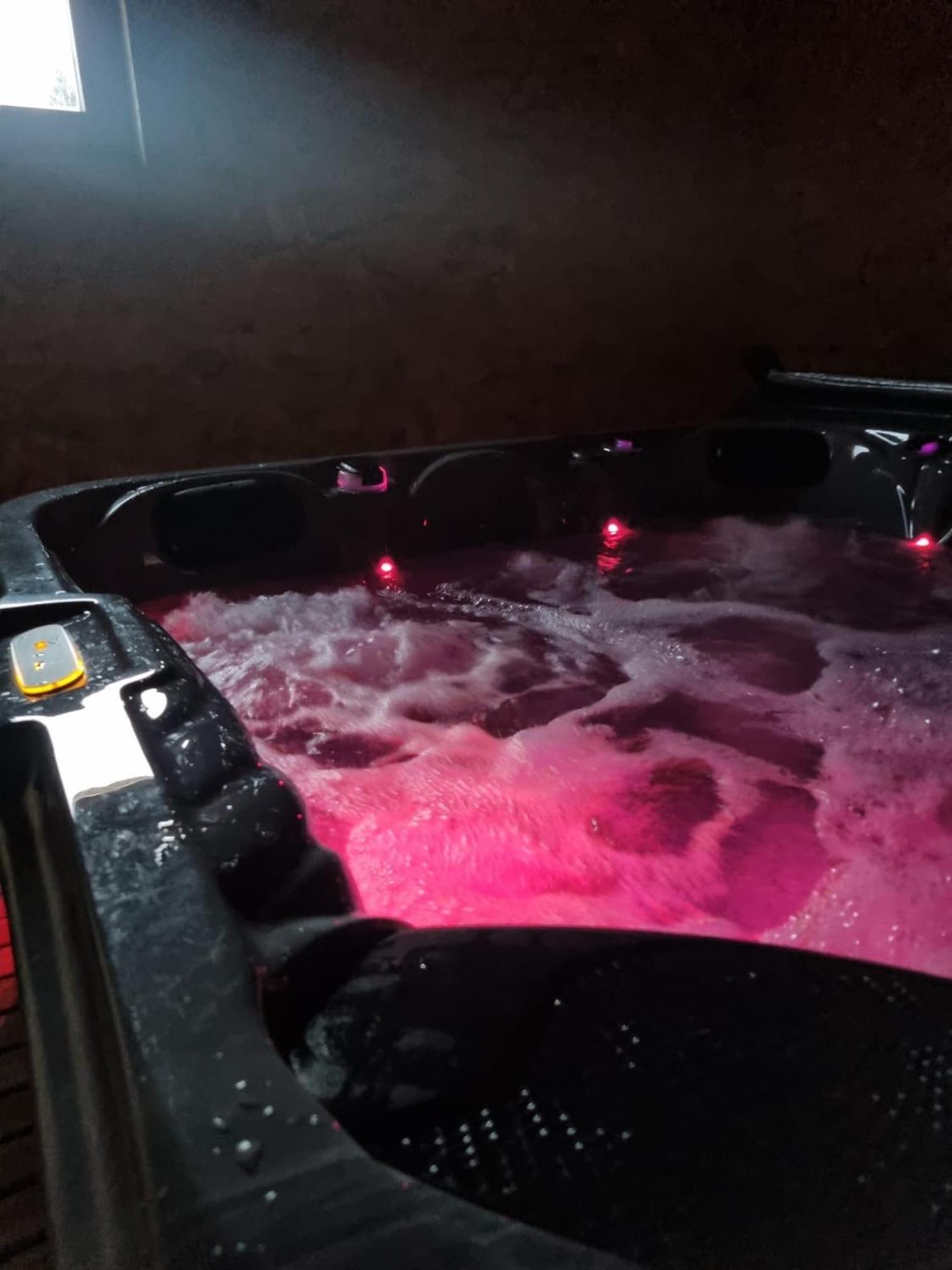 Les Randogodilleurs Avec Jacuzzi A 2Kms Des Pistes Et 350M Du Theatre Du Peuple ! Villa Bussang Eksteriør bilde